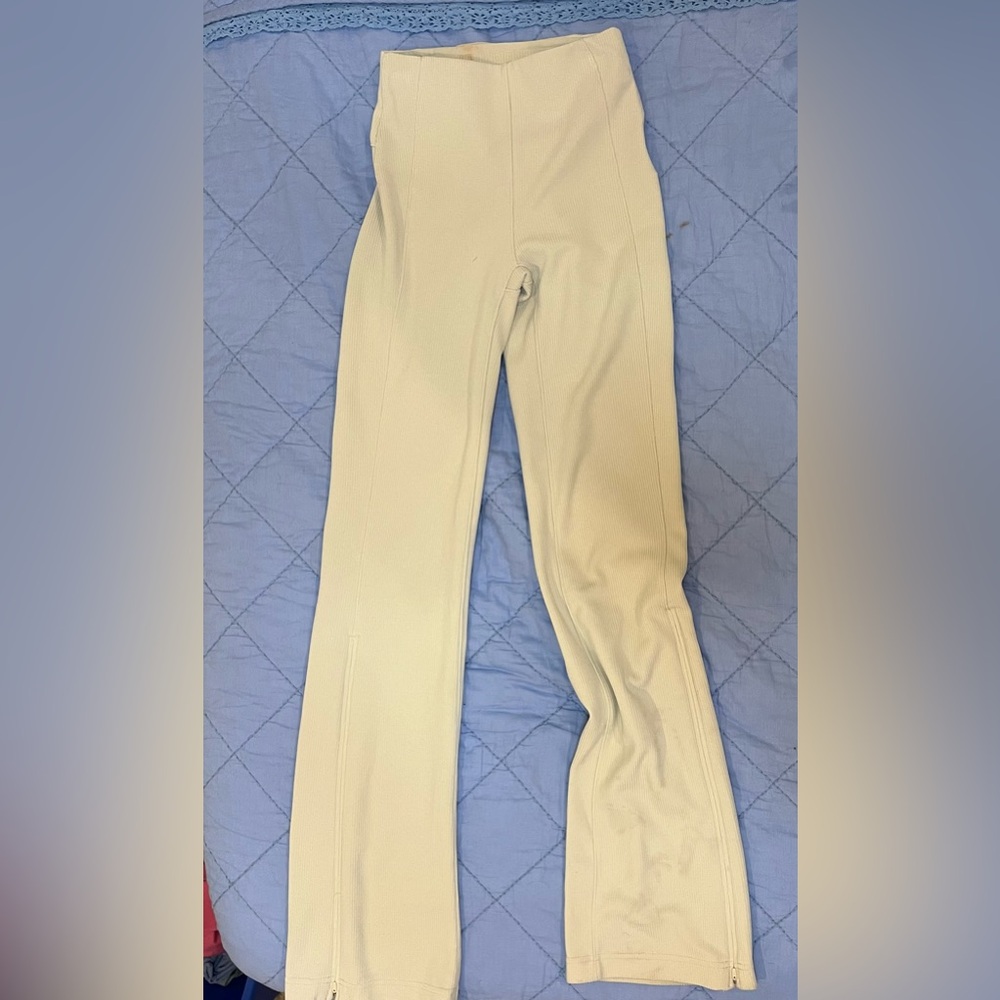 (0)Lululemon flare leggings